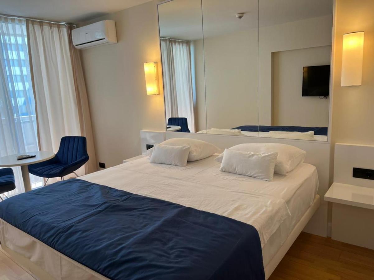 Orbi City Lux Apartment Batumi Exterior photo